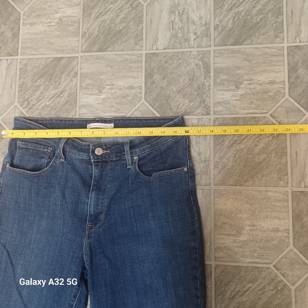 Levi's  Size 32 Blue Skinny Jeans Classic Fit - Picture 11 of 15